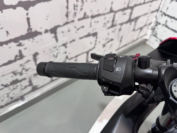 2015 Yamaha YZF-R3 R3 Red