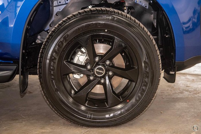 2025 Isuzu D-MAX X-RIDER