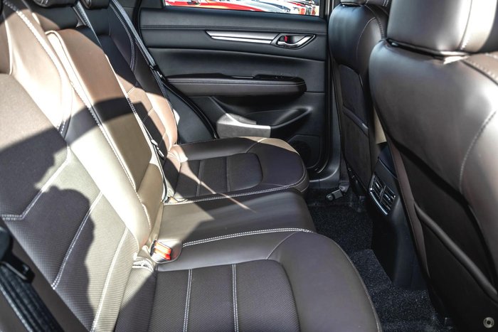 2026 Mazda CX-5 G25 Akera