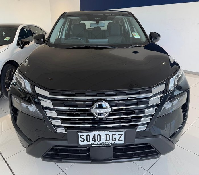 2026 Nissan X-TRAIL ST