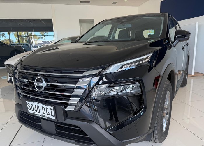 2026 Nissan X-TRAIL ST