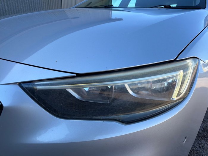2018 Holden Commodore RS