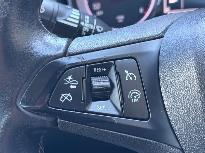 2018 Holden Commodore RS