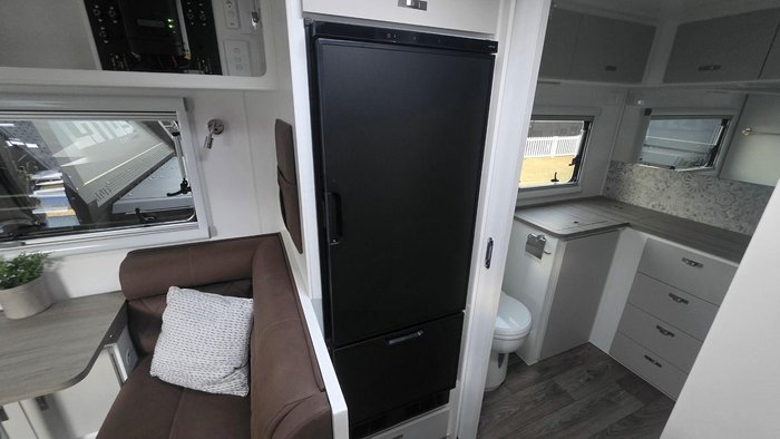 2026 Design RV Crx 218Md 21'8