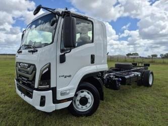 2026 Isuzu F Series FSR 140/120-240 AM R44