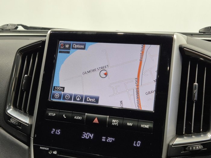 2015 Toyota Landcruiser Sahara VDJ200R 4X4 Dual Range WHITE