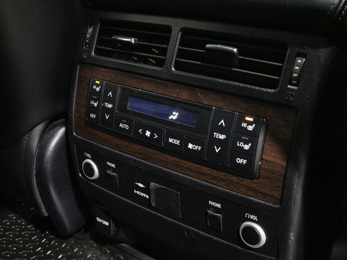 2015 Toyota Landcruiser Sahara VDJ200R 4X4 Dual Range WHITE