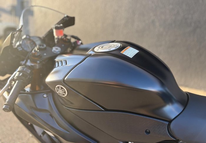 2024 Yamaha YZF-R6 Race Model