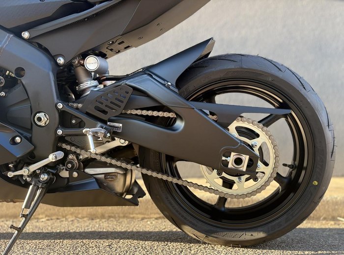 2024 Yamaha YZF-R6 Race Model