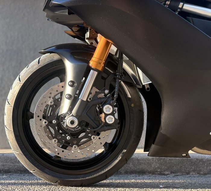 2024 Yamaha YZF-R6 Race Model