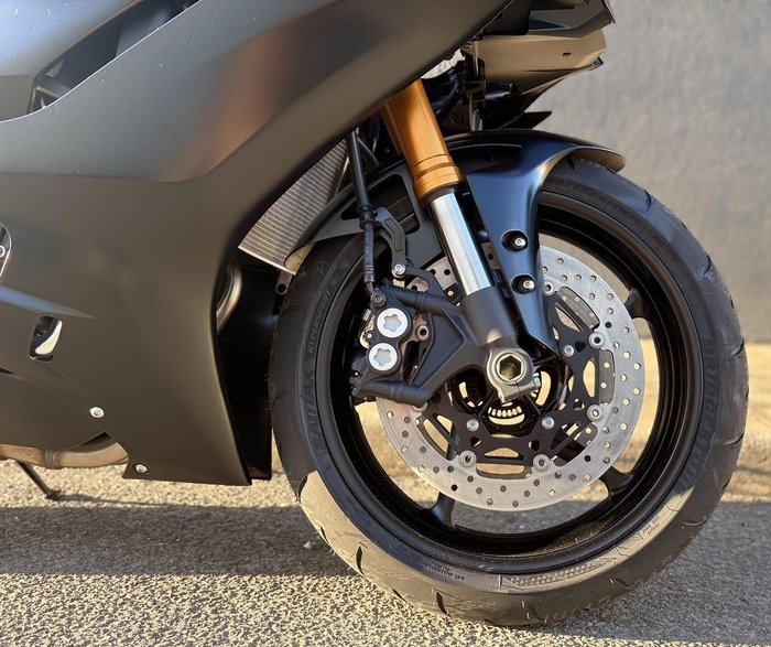 2024 Yamaha YZF-R6 Race Model