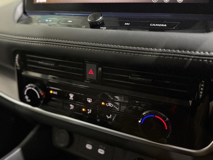 2026 Nissan X-TRAIL ST