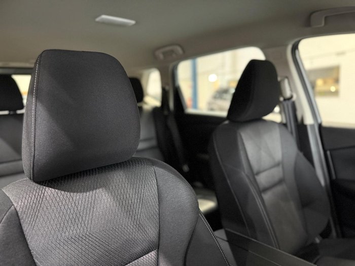 2026 Nissan X-TRAIL ST