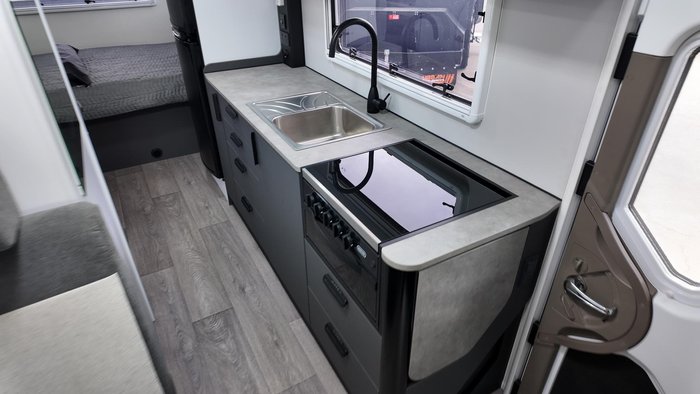 2025 Avida Beechworth B 7872 Ib