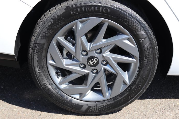 2025 Hyundai i30 Hybrid