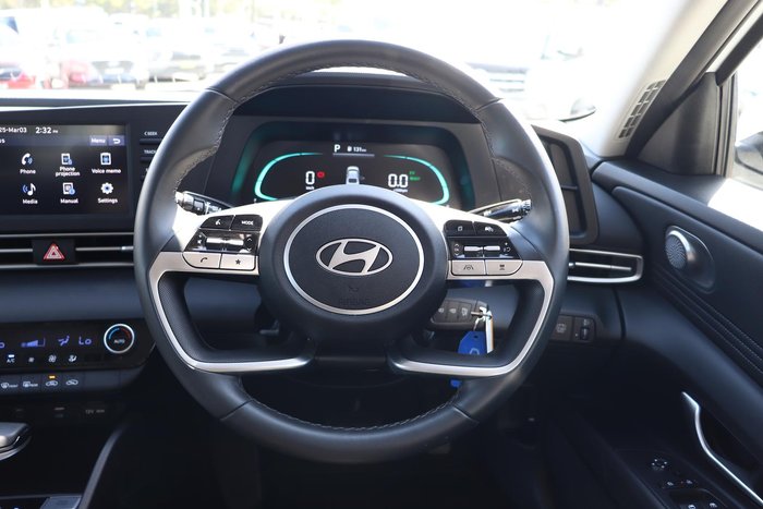 2025 Hyundai i30 Hybrid