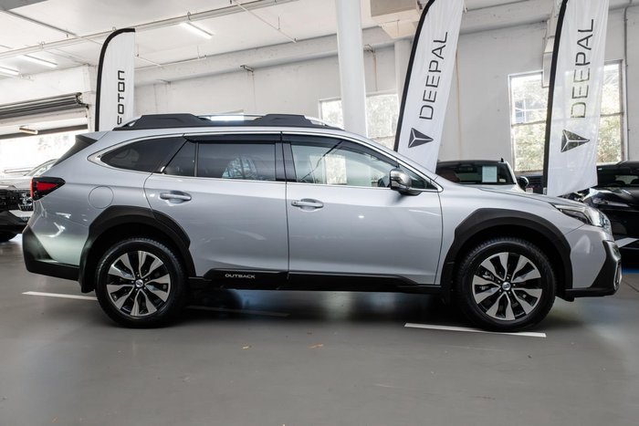 2025 Subaru Outback AWD Touring
