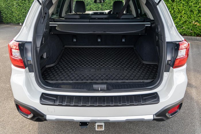 2020 Subaru Outback 2.5i Premium 5GEN MY20 AWD Crystal White