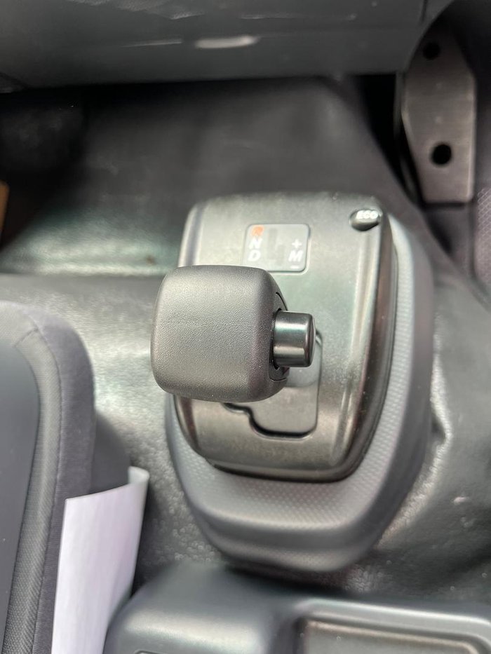 2025 Isuzu F Series FRR110-240 White