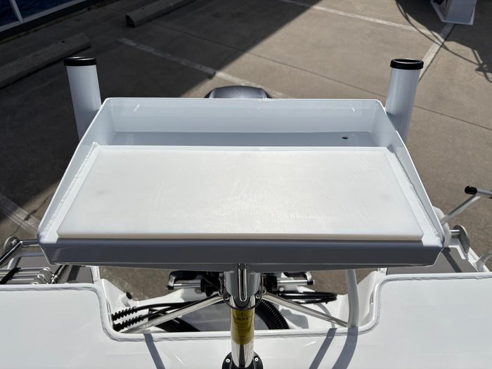 2026 QUINTREX 430 Fishabout Pro