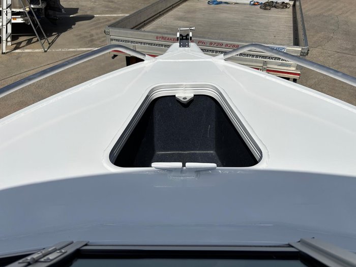 2026 QUINTREX 430 Fishabout Pro