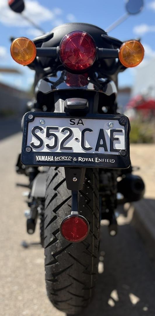 2025 Royal Enfield Hunter 350 Hunter Red