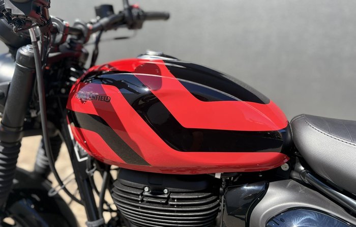 2025 Royal Enfield Hunter 350 Hunter Red