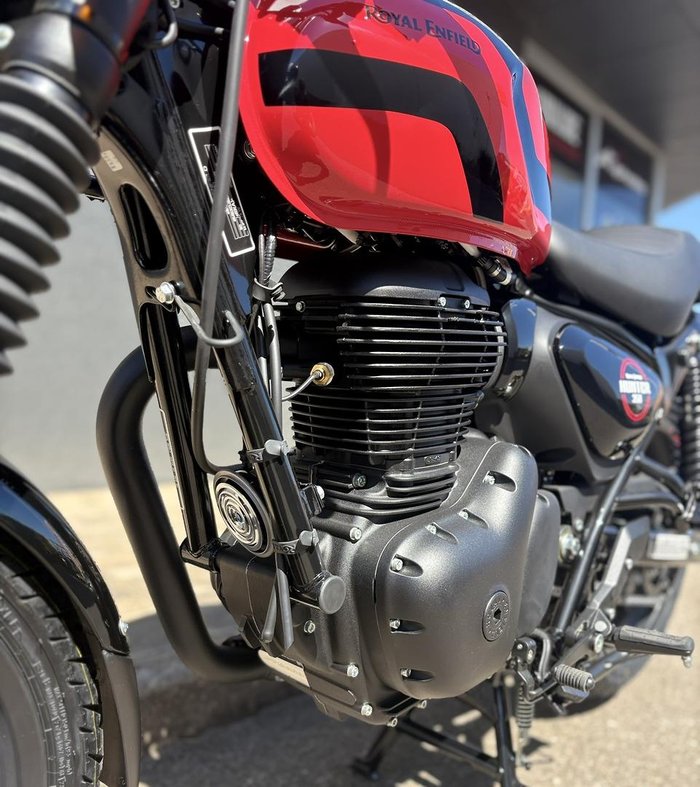 2025 Royal Enfield Hunter 350 Hunter Red