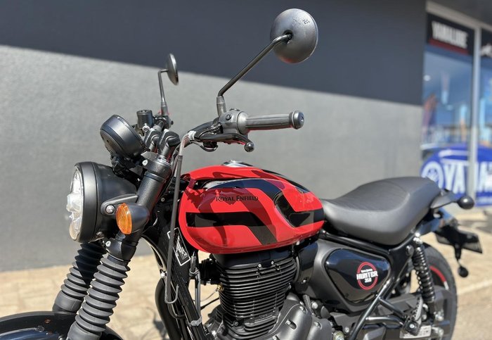 2025 Royal Enfield Hunter 350 Hunter Red
