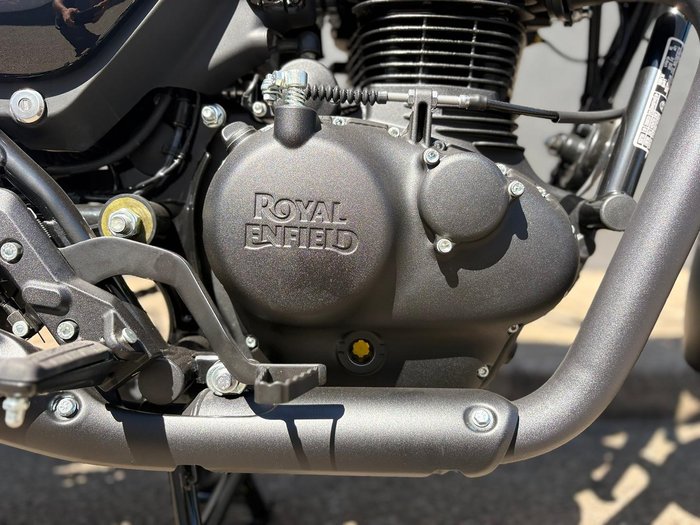 2025 Royal Enfield Hunter 350 Hunter Red