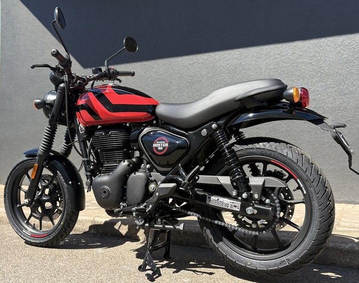 2025 Royal Enfield Hunter 350 Hunter Red