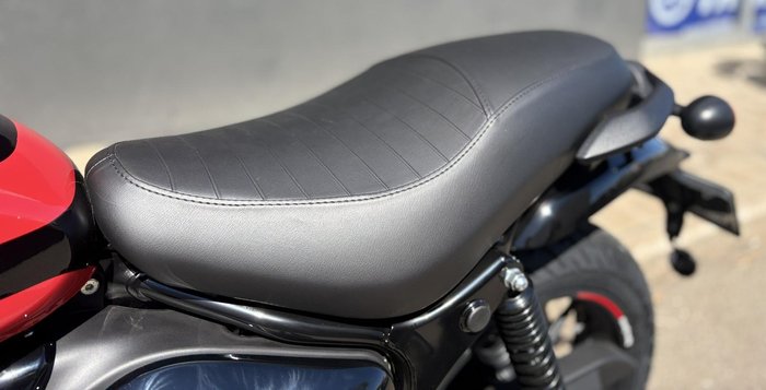 2025 Royal Enfield Hunter 350 Hunter Red