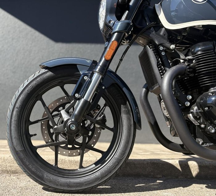 2025 Royal Enfield Shotgun 650