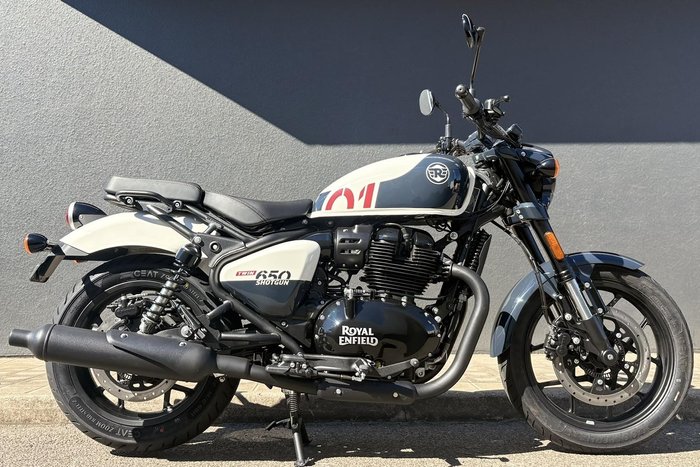 2025 Royal Enfield Shotgun 650