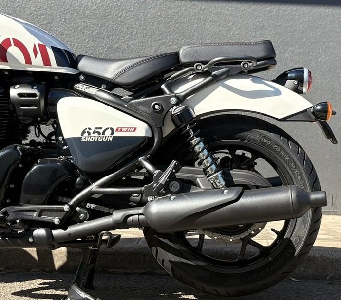 2025 Royal Enfield Shotgun 650