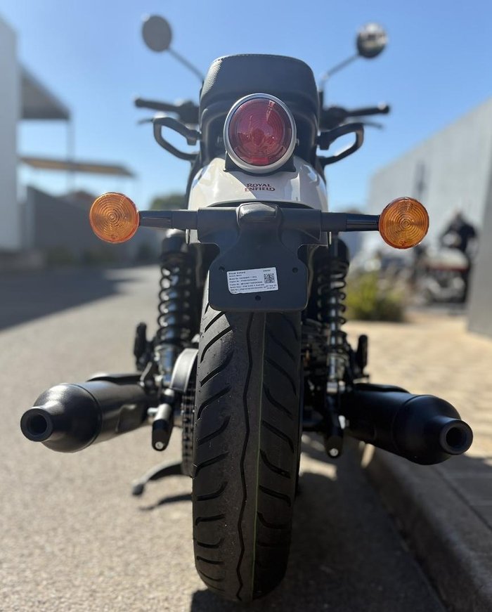 2025 Royal Enfield Shotgun 650