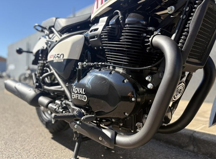 2025 Royal Enfield Shotgun 650