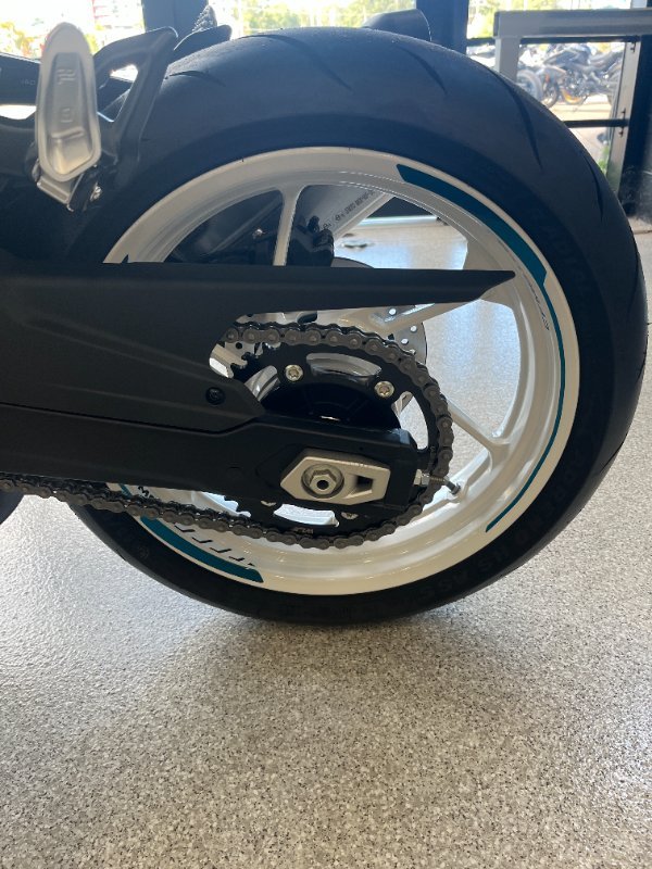 2025 CFMOTO 450 SR ABS WHITE