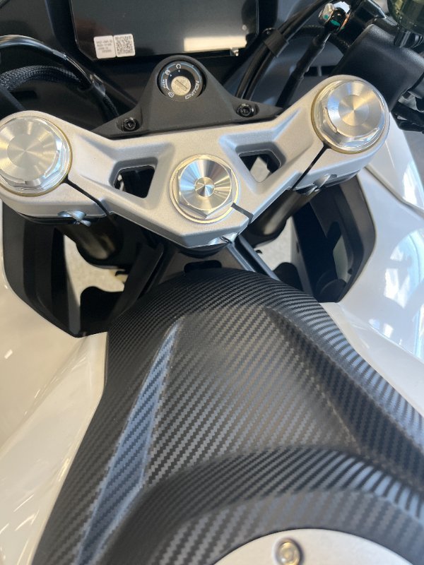 2025 CFMOTO 450 SR ABS WHITE