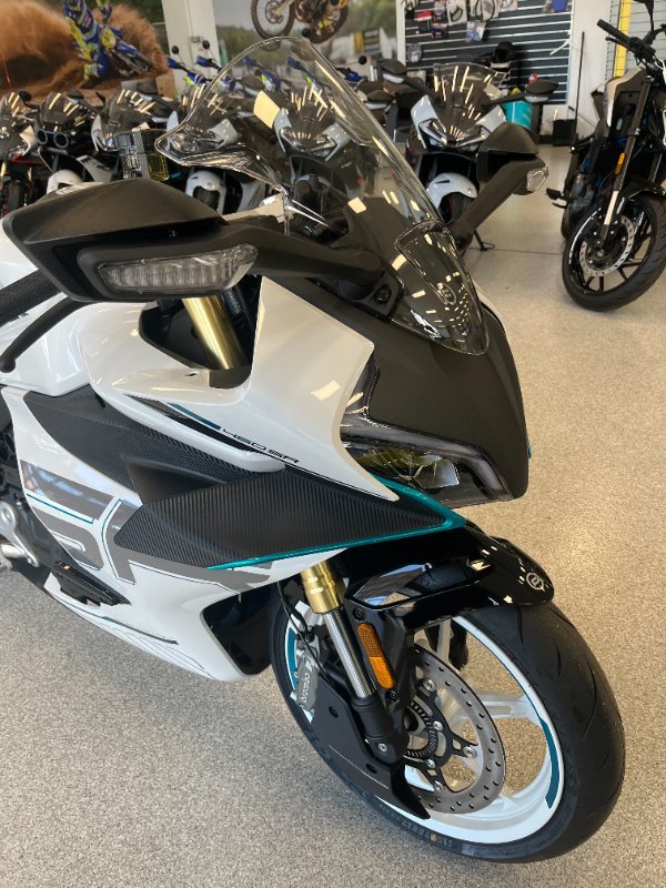 2025 CFMOTO 450 SR ABS WHITE