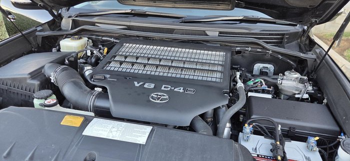 2019 Toyota Landcruiser VX