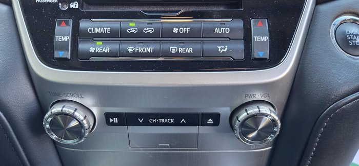 2019 Toyota Landcruiser VX