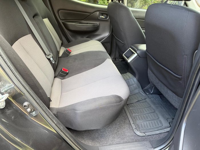 2020 Mitsubishi Triton GLX-R