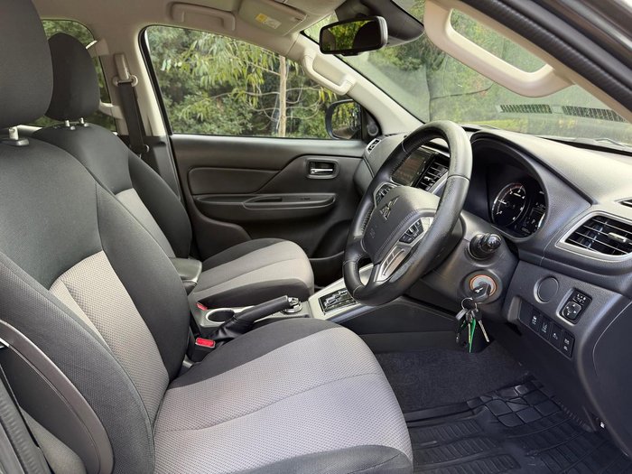 2020 Mitsubishi Triton GLX-R