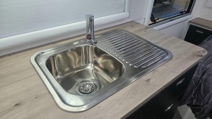 2026 Essential Caravans A Class 196R 19'6