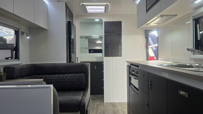 2026 Essential Caravans A Class 196R 19'6