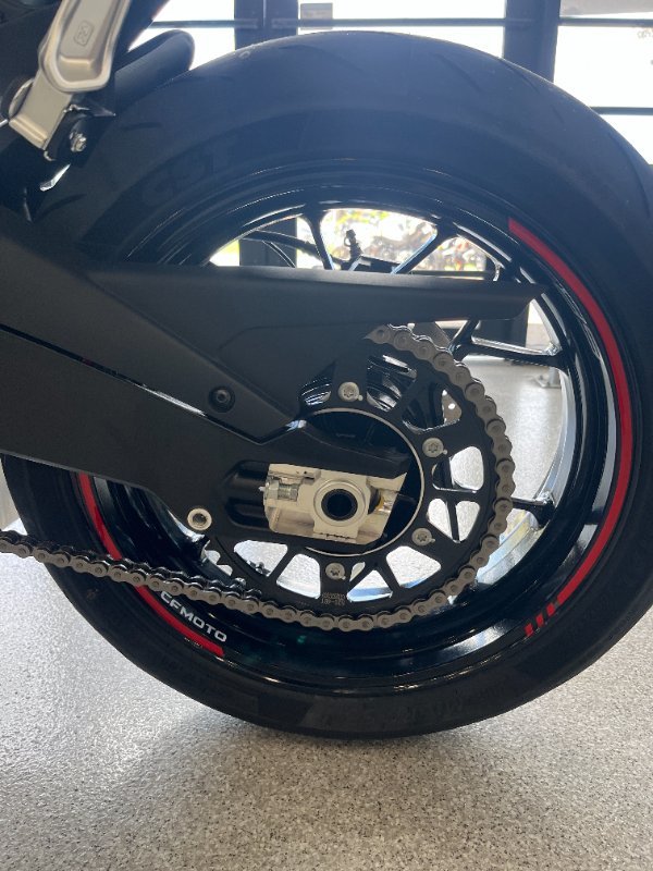 2025 CFMOTO 2025 CF Moto 675CC 675SR-R ABS Aerolite Grey