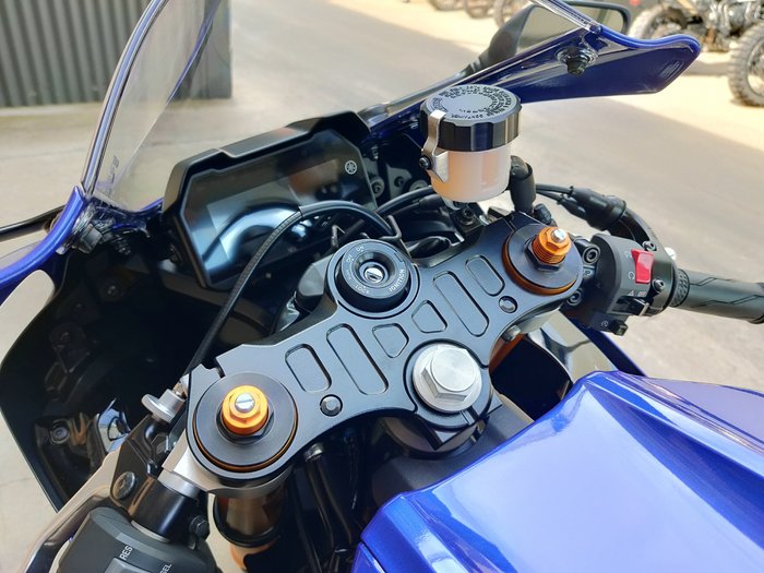 2025 YAMAHA YZF-R7 LAMS ROAD BLUE