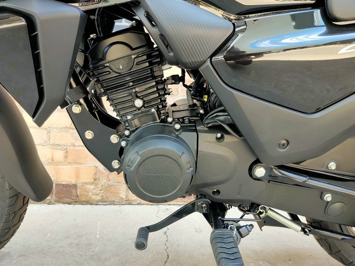 2025 HONDA CB125F (CBF125) ROAD BLACK