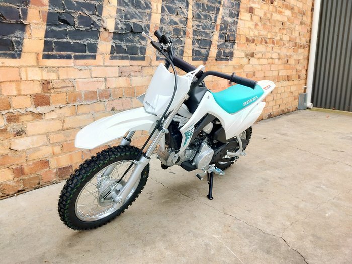 2025 HONDA CRF110F MINI BIKE WHITE